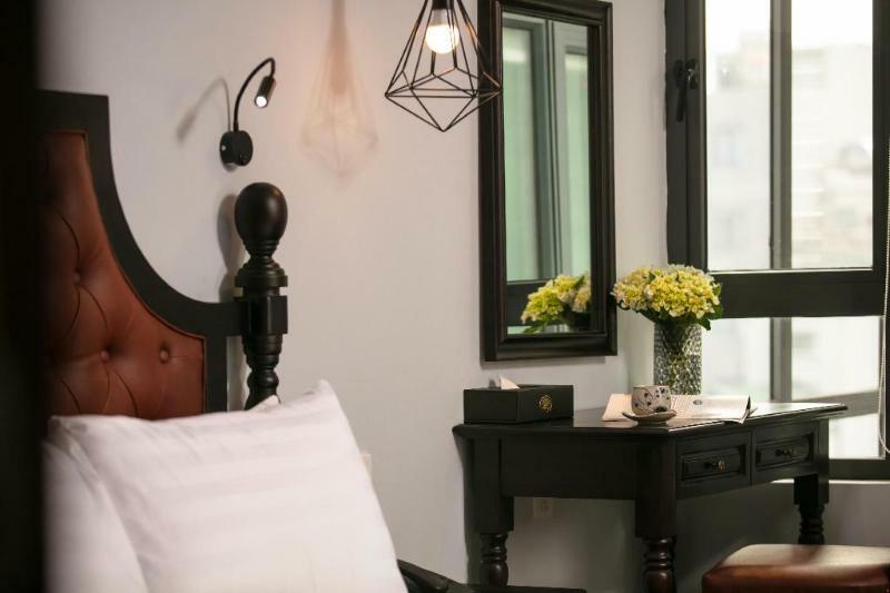 Hotel 22land 71 Hang Bong Premium