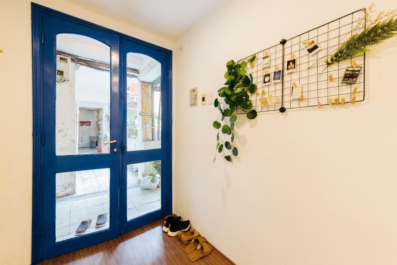 Apartment Buzz 2 Bedroom In Old Quarter With Balcony *
