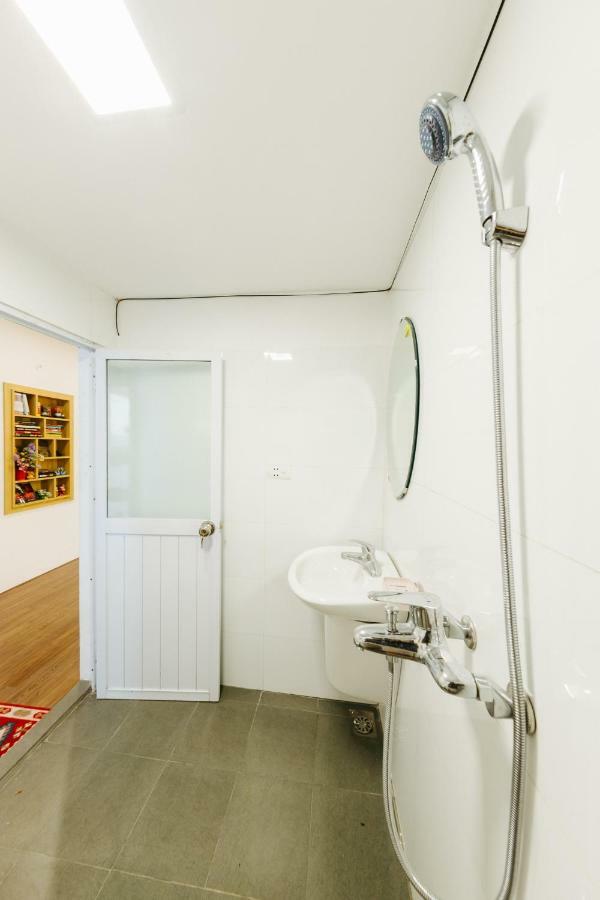 Buzz 2 Bedroom In Old Quarter With Balcony