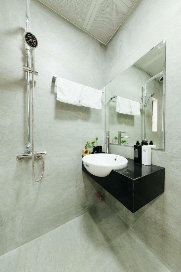 Hi Residences Ba Dinh 3*