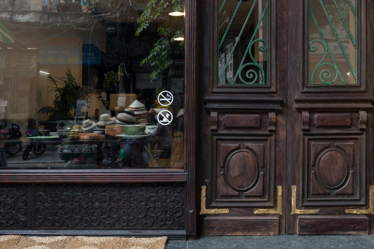 Apartment Centraltique Downtown - Bespoke Colonial House Near Hoan Kiem Hanoi