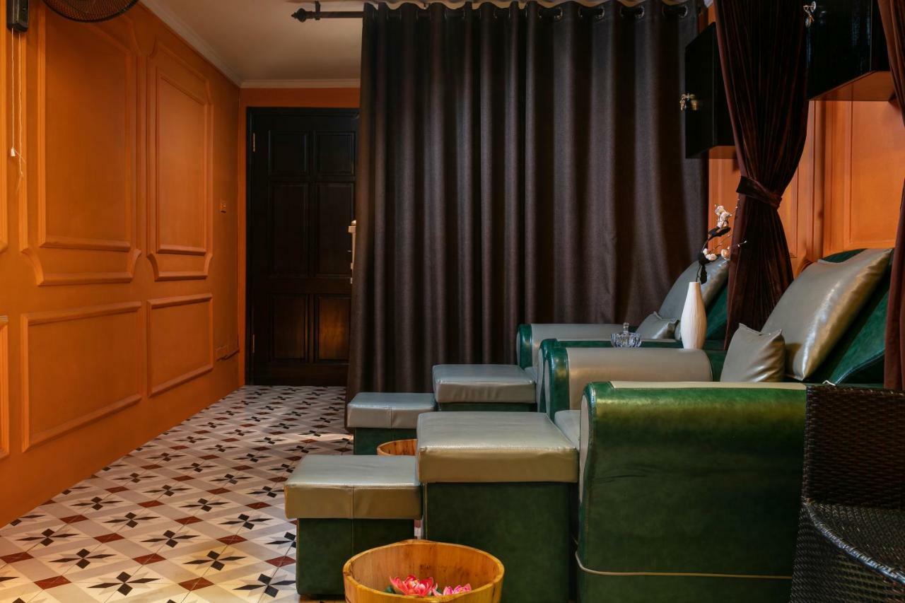 Center Silk Premium & & Travel 4* Hanoi