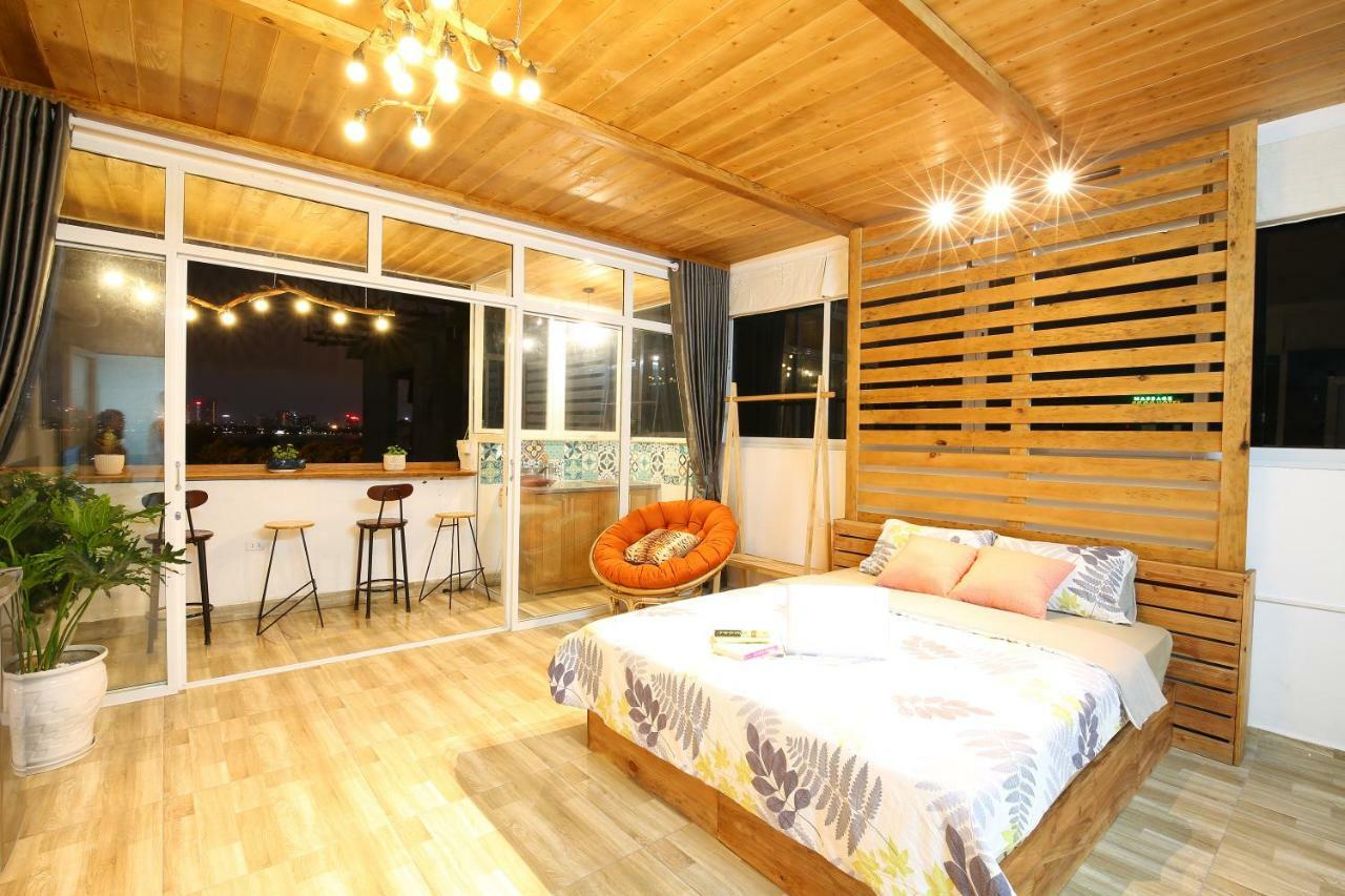 Vitamin West Lake Homestay *