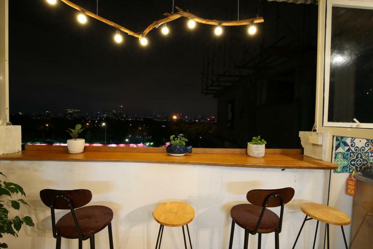 Vitamin West Lake Homestay *