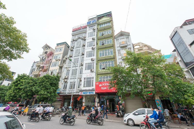 Hotel Oyo 196 Sweet 2*