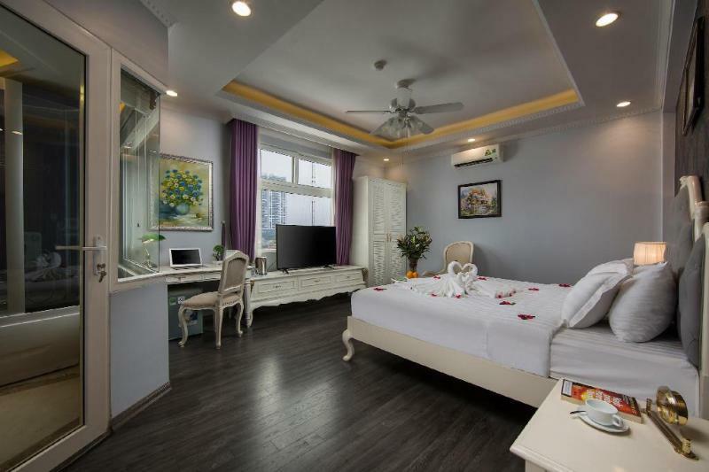 Phuong Ngoc Hotel 3*