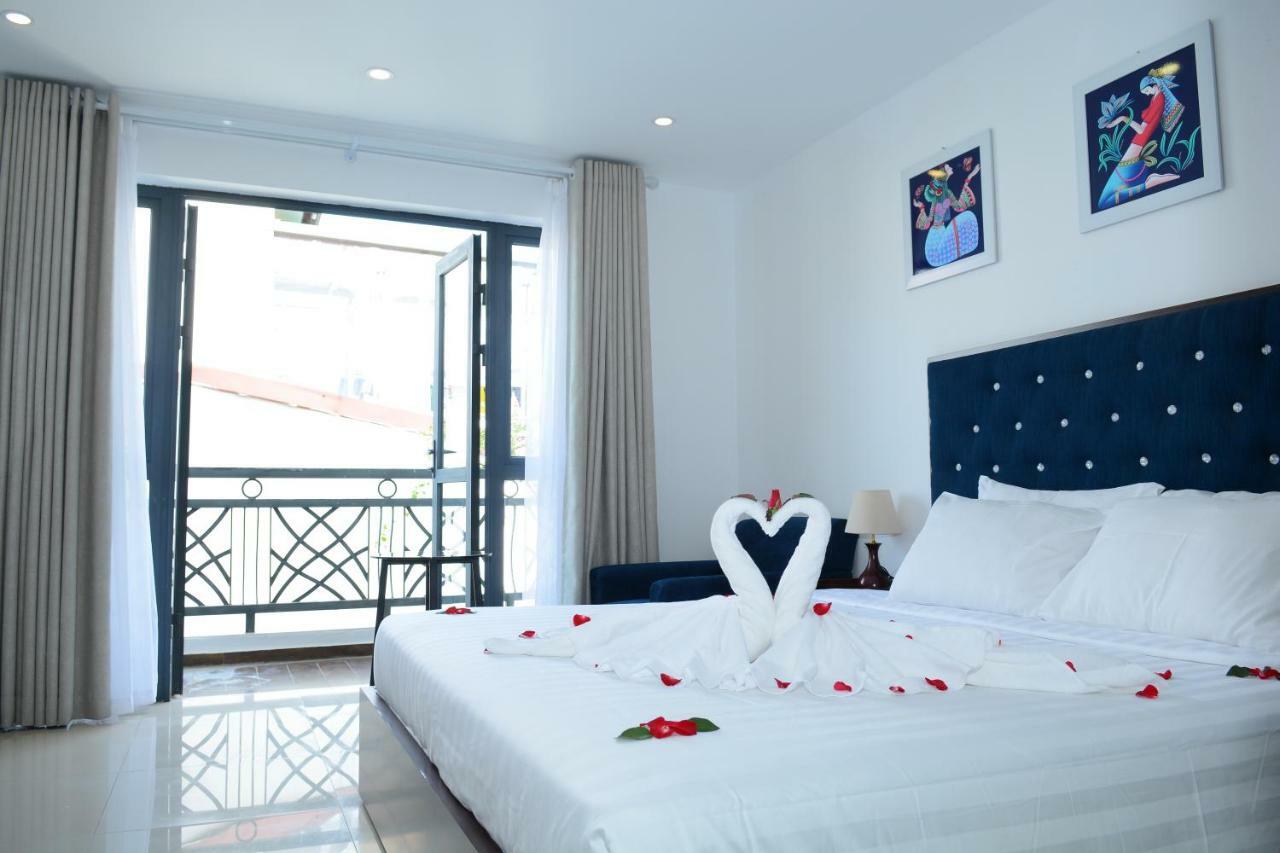 Hotel Garden House And Travel