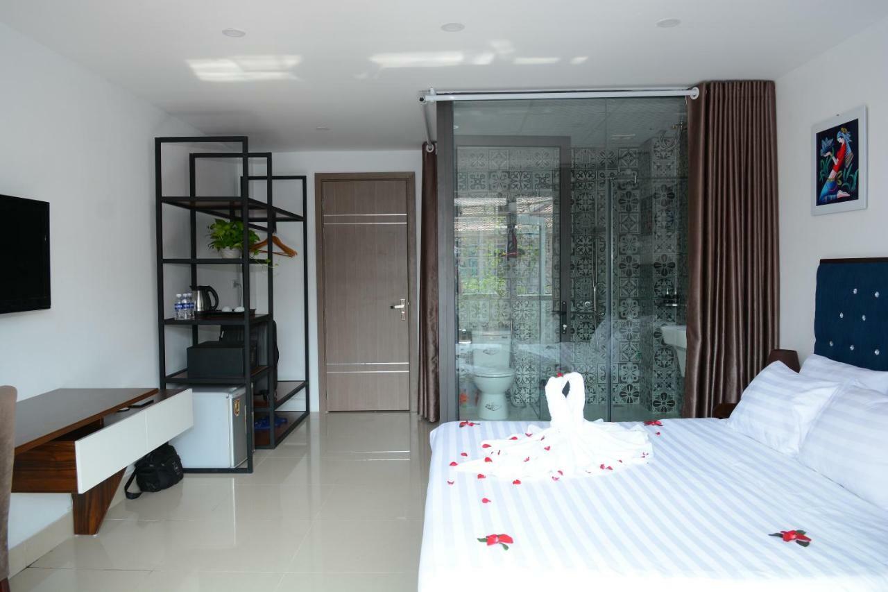 Garden House And Travel Hotel
