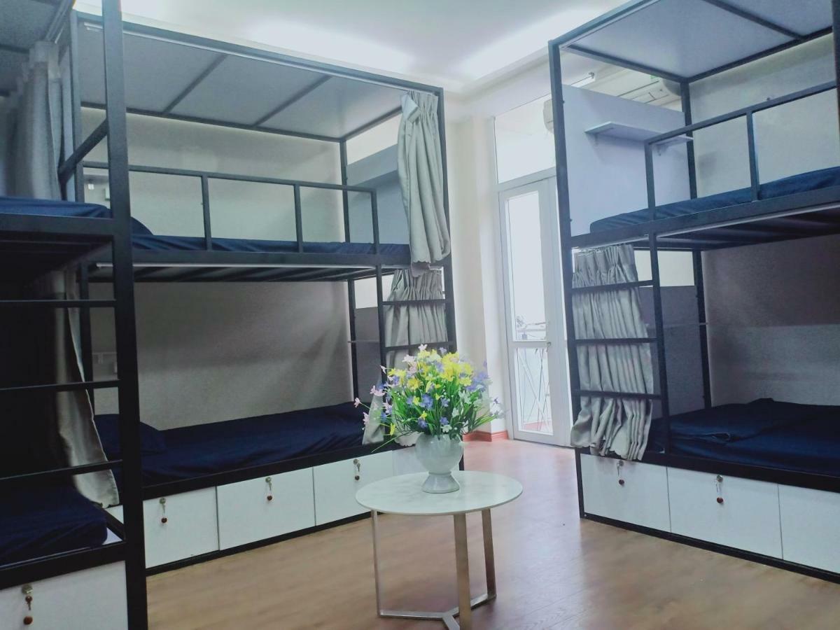 Hostel Enghouse Homestay *