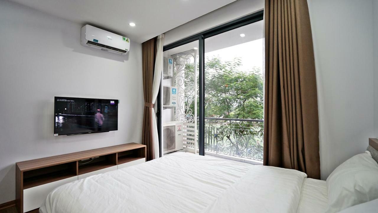 Khách sạn hẻo lánh Arl Trinh Cong Son Hà Nội