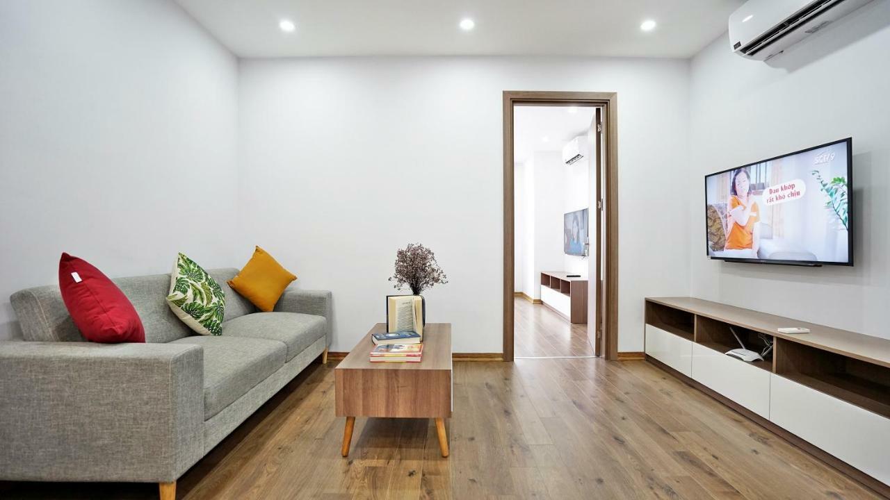 Arl Trinh Cong Son Khách sạn hẻo lánh Hà Nội