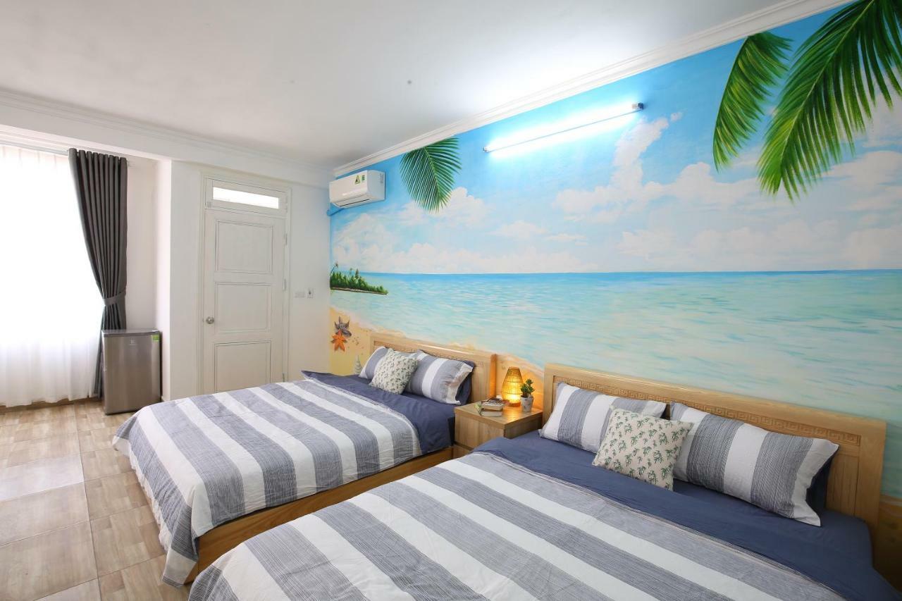 Vitamin West Lake Homestay