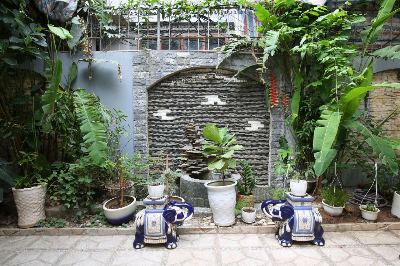 Vitamin West Lake Homestay Hanoi