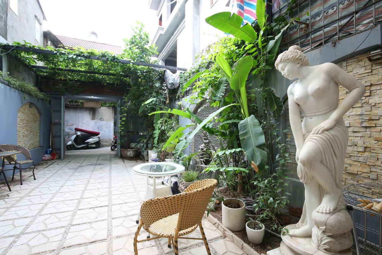 Homestay Vitamin West Lake *