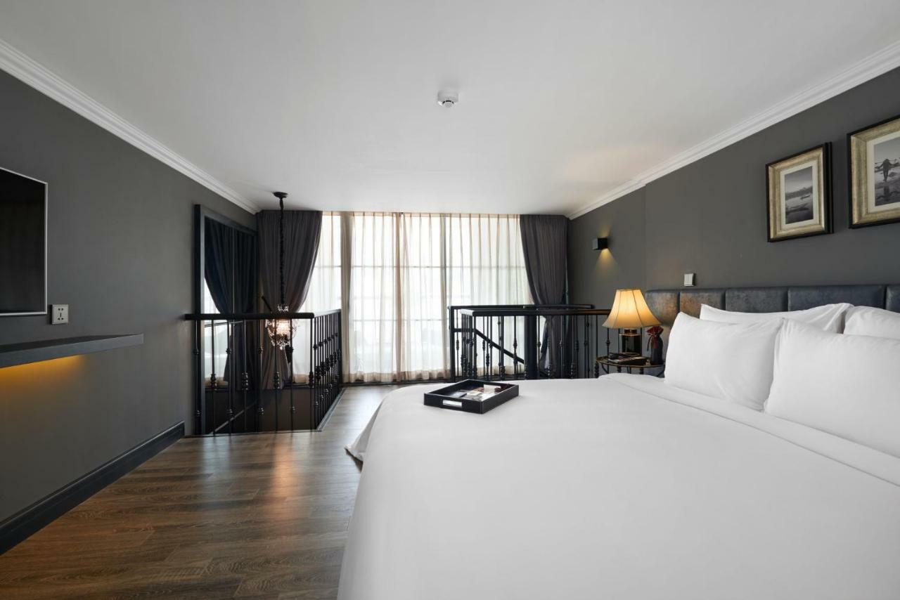 La Siesta Premium Hang Be Hanoi