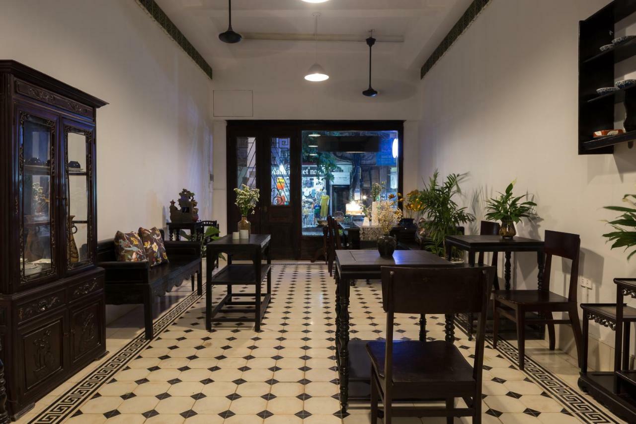 Centraltique Downtown - Bespoke Colonial House Near Hoan Kiem Hanoi