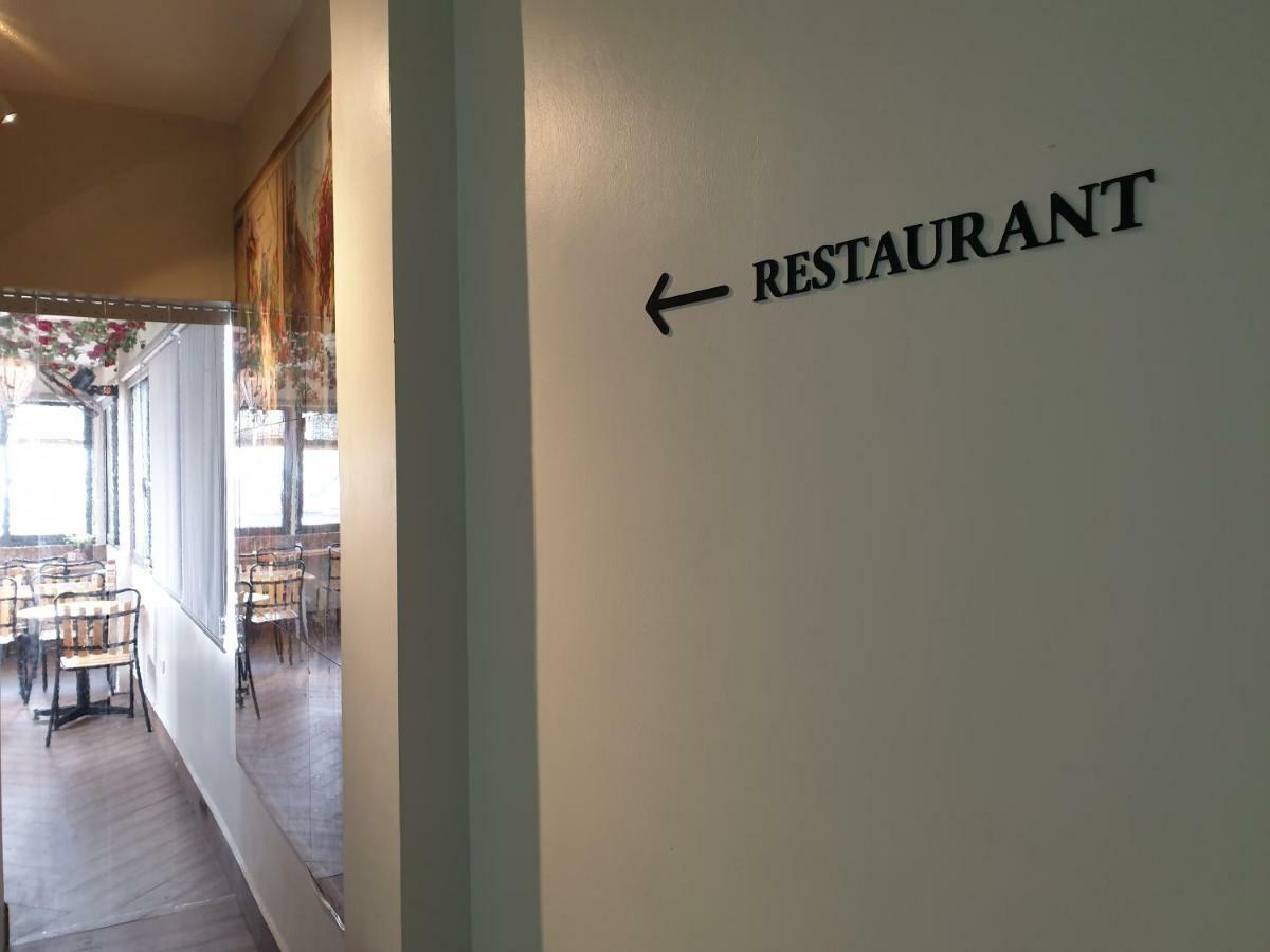 Hotel La Cascada House & Travel Hanoi