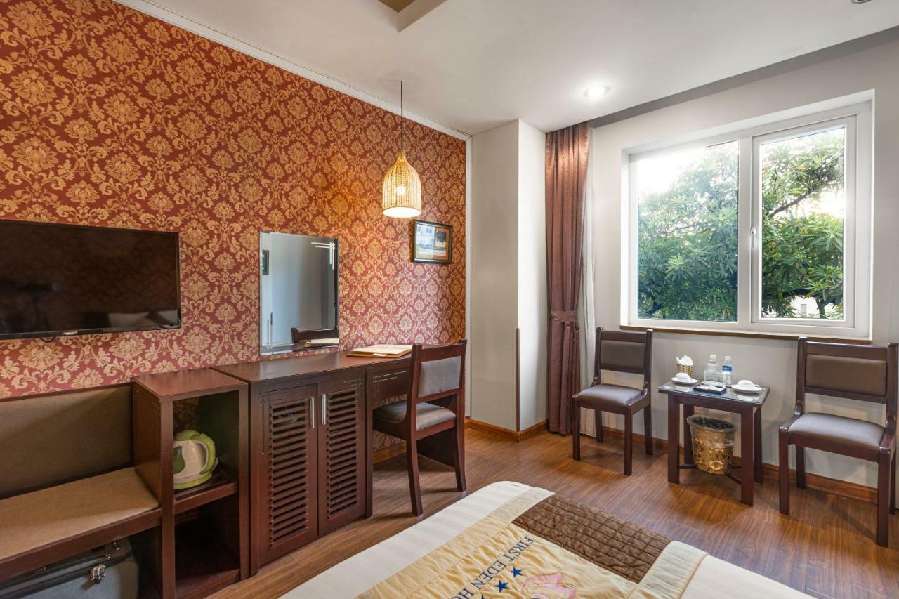 Hotel First Eden - Hang Bun