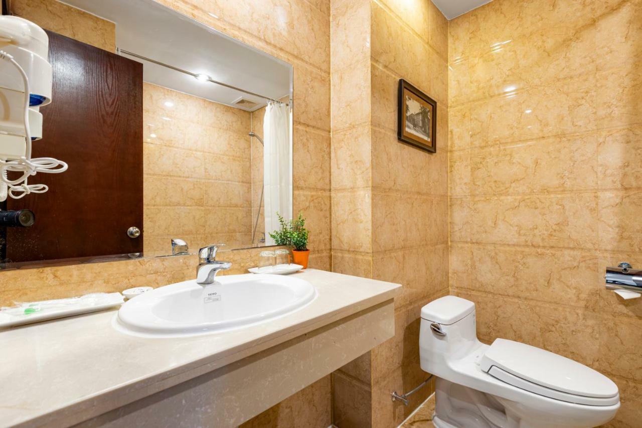 First Eden - Hang Bun Hotel Hanoi