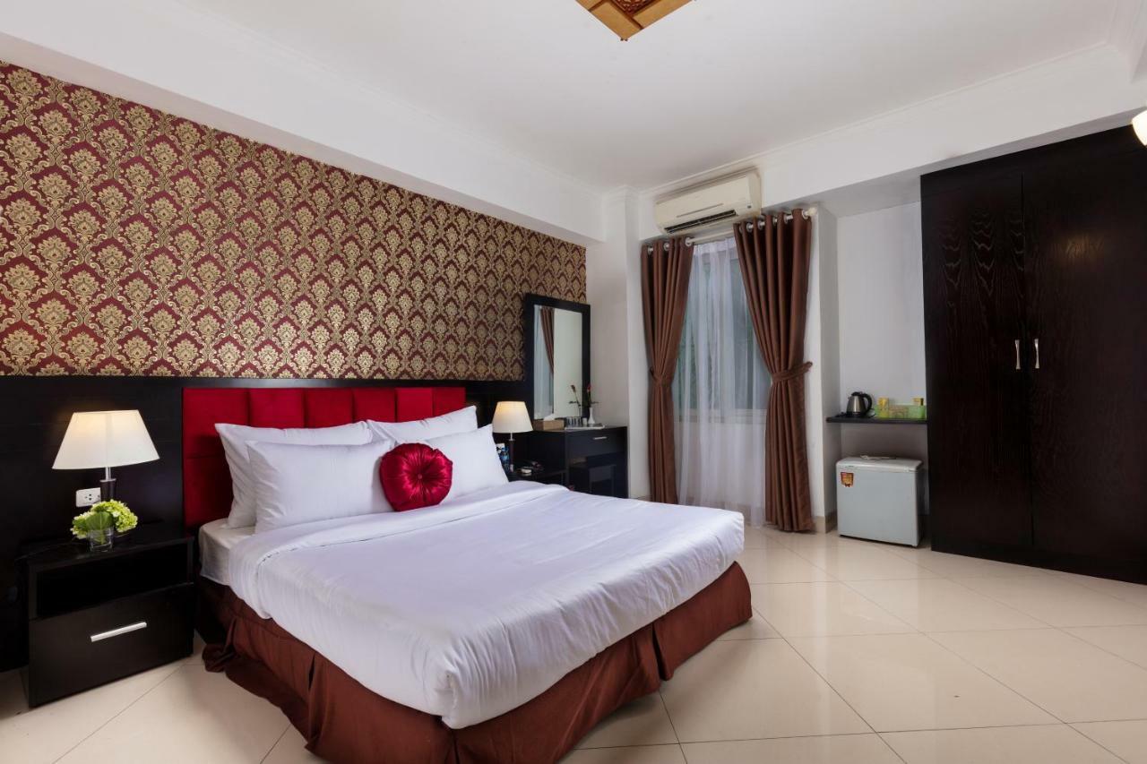 & Travel 3* Hanoi