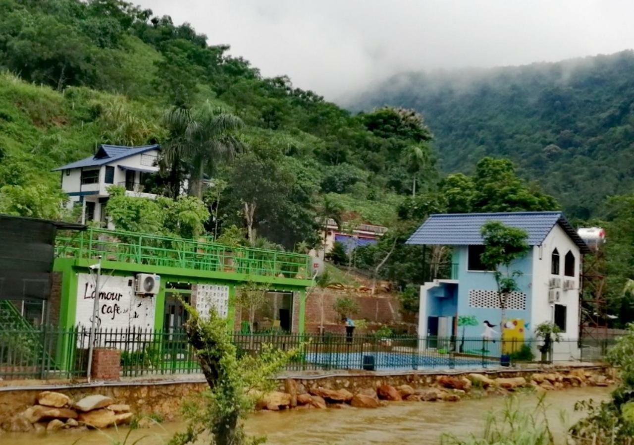 Hotel Madela Ba Vi - Nha Ben Suoi *