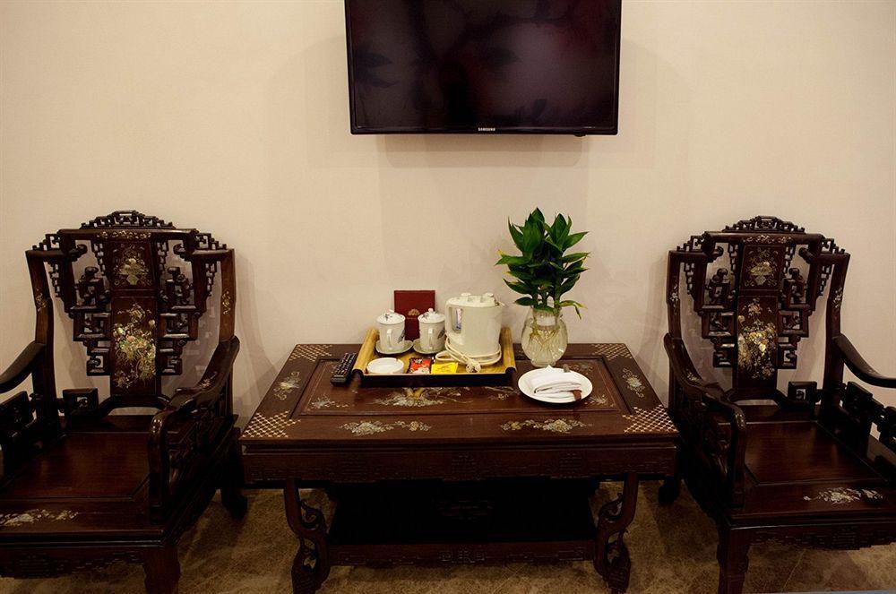 Hong Ngoc Dynastie Boutique & 4*