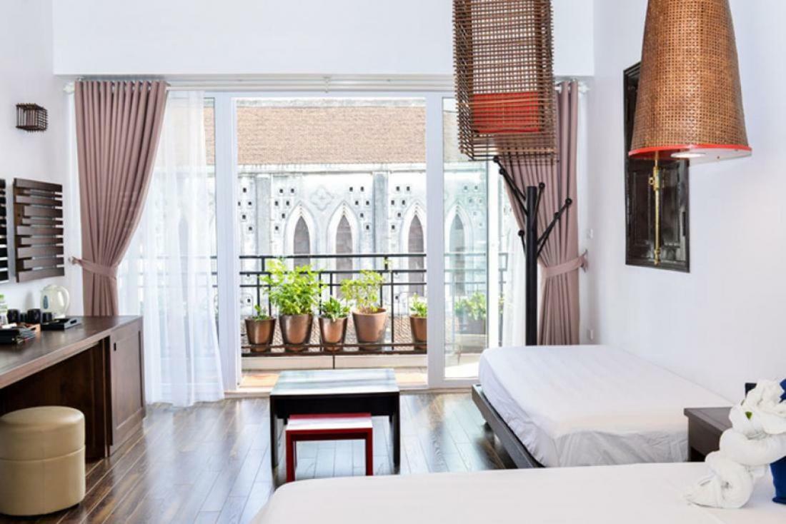Hotel Cinnamon Cathedral 2*