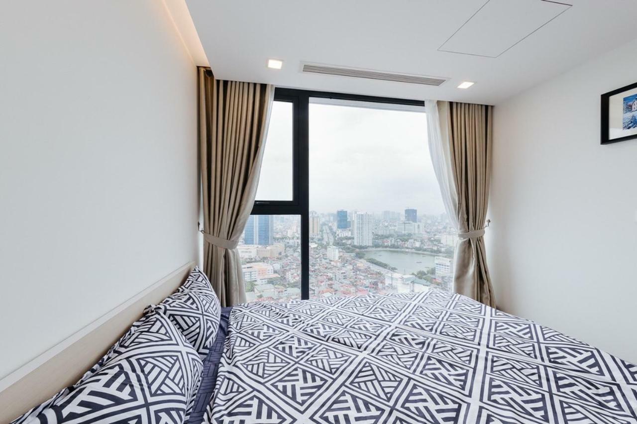 Sunshine Balcony In Vinhomes Metropolis Near Lotte Apartment Hanoi