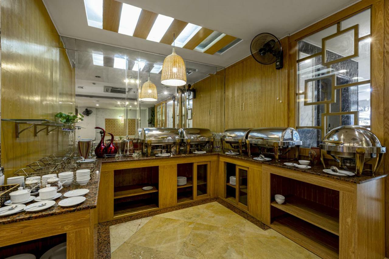 Hotel First Eden - Hang Bun 3*