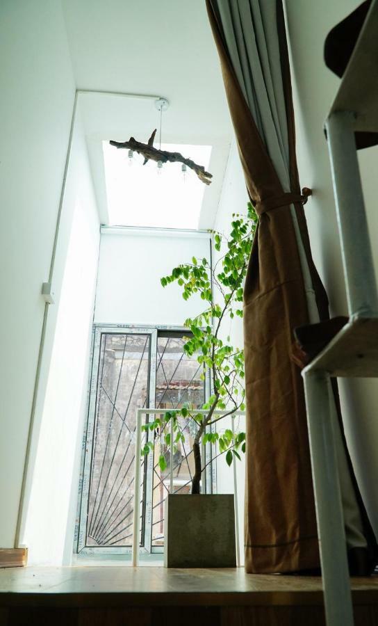 20x19 Apartment *