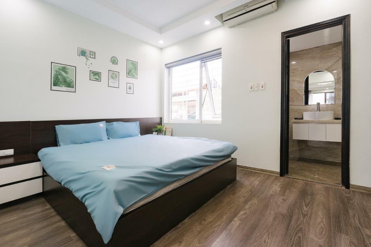 Luck Apart 01 - Tay Ho One Bedroom Apartment! *