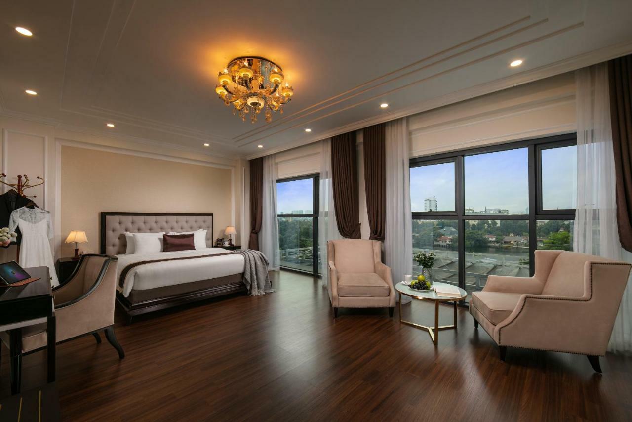 Hotel Adonis