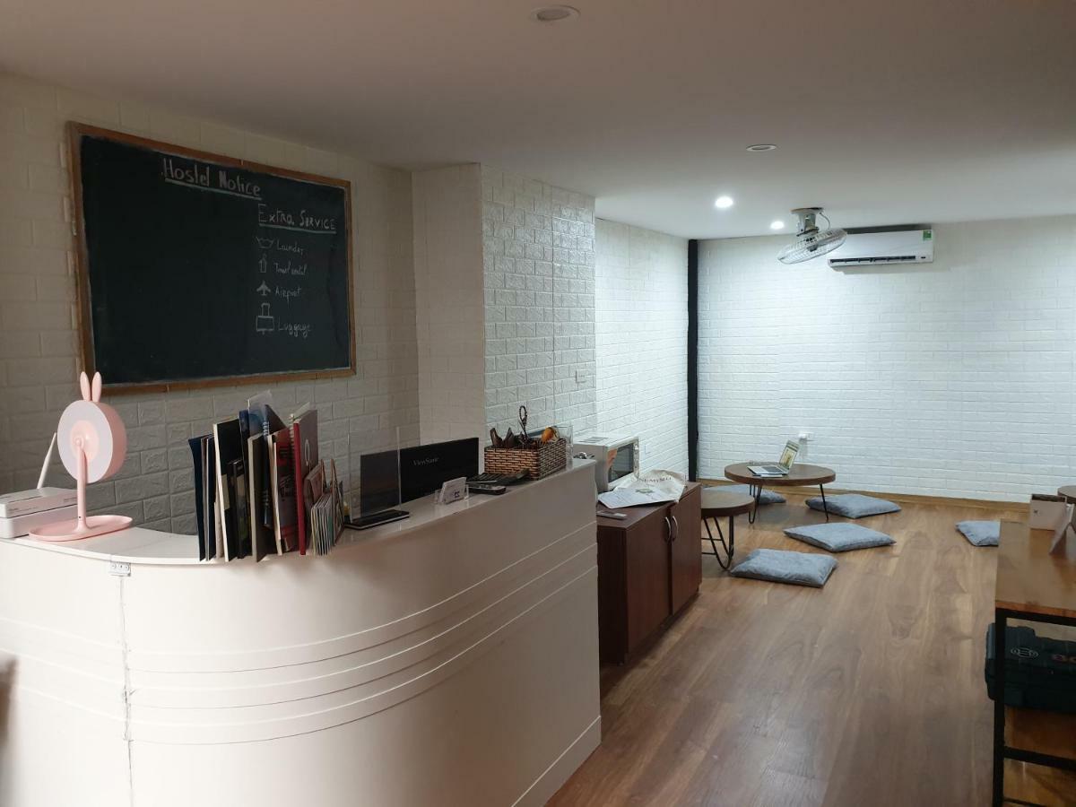Hostel Reddoorz Near St. Joseph's Cathedral *