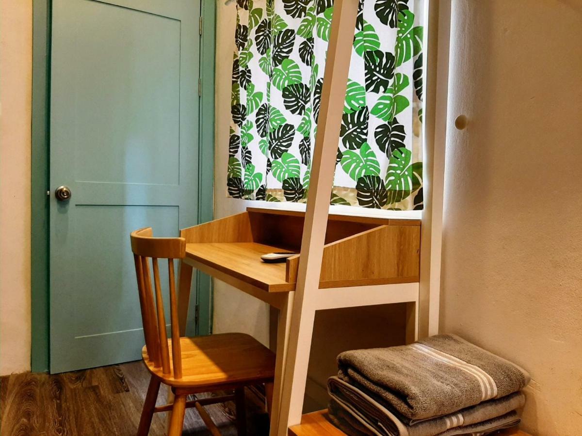 La Campy Homestay * Hanoi