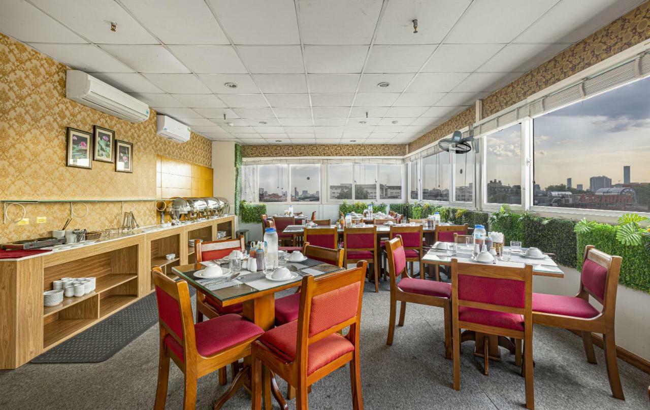 First Eden - Hang Bun Hotel 3*