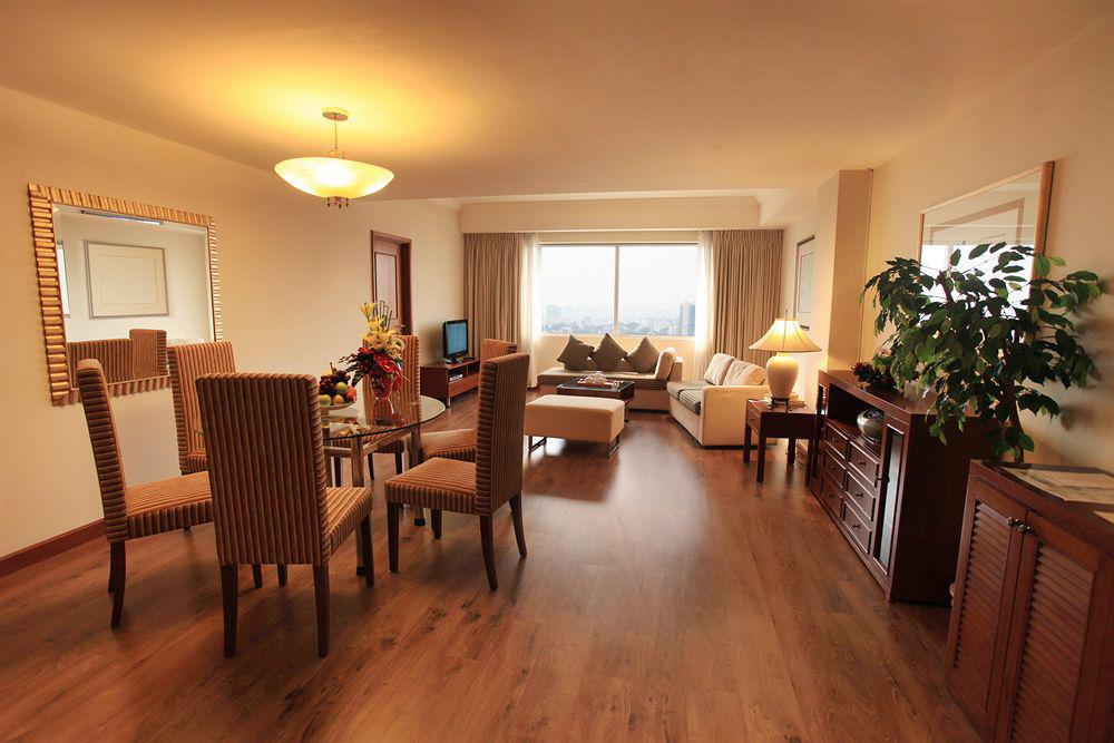 Diamond Westlake Apartment