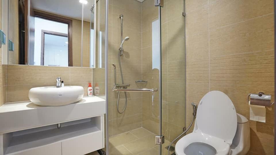 Vinhomes Green Bay - By Bayhomes Aparthotel 3*