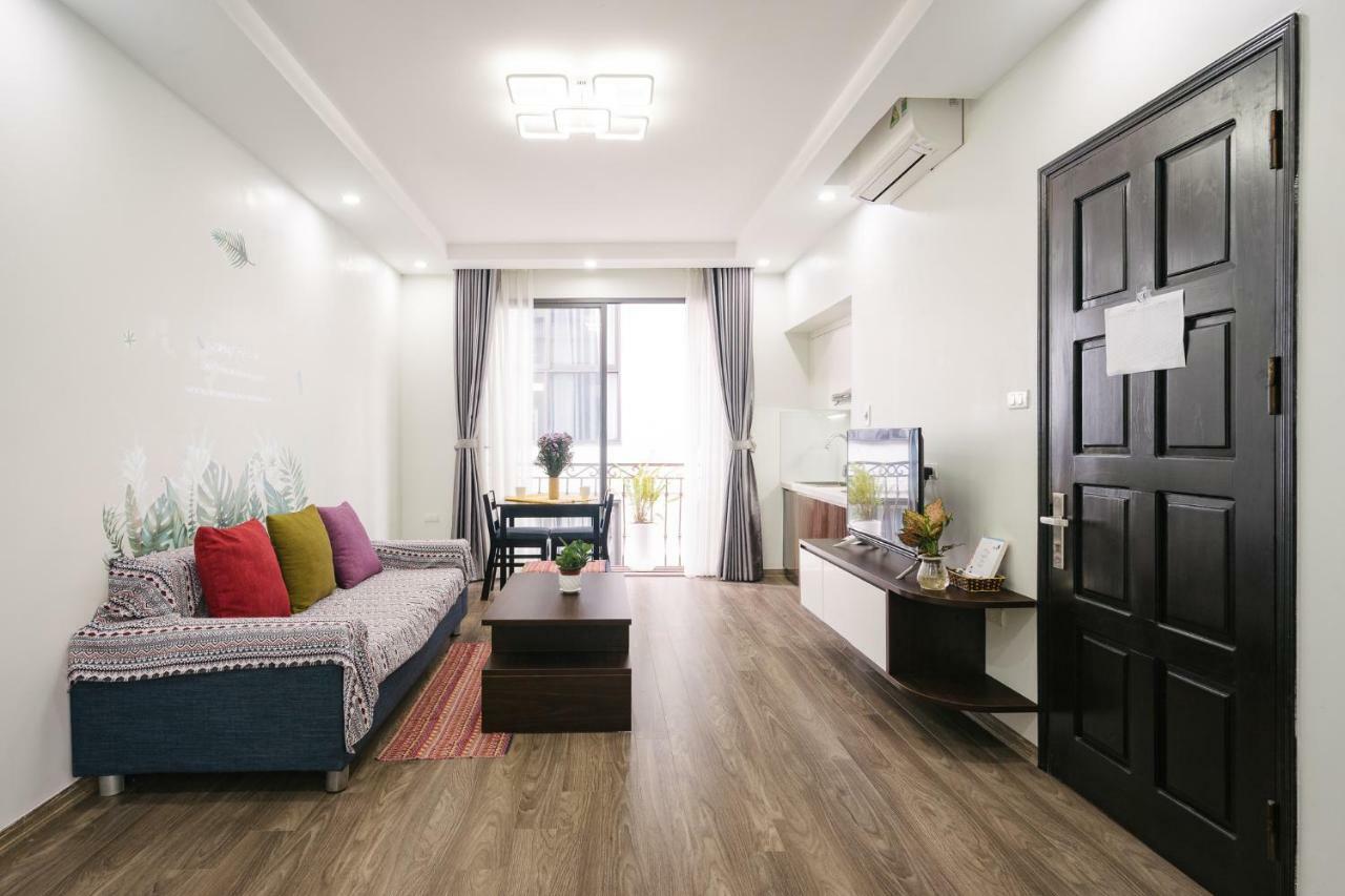Luck Apart 01 - Tay Ho One Bedroom Apartment! * Hanoi