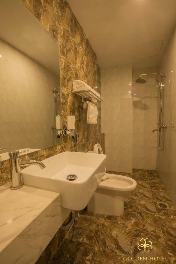 Hotel Golden 2