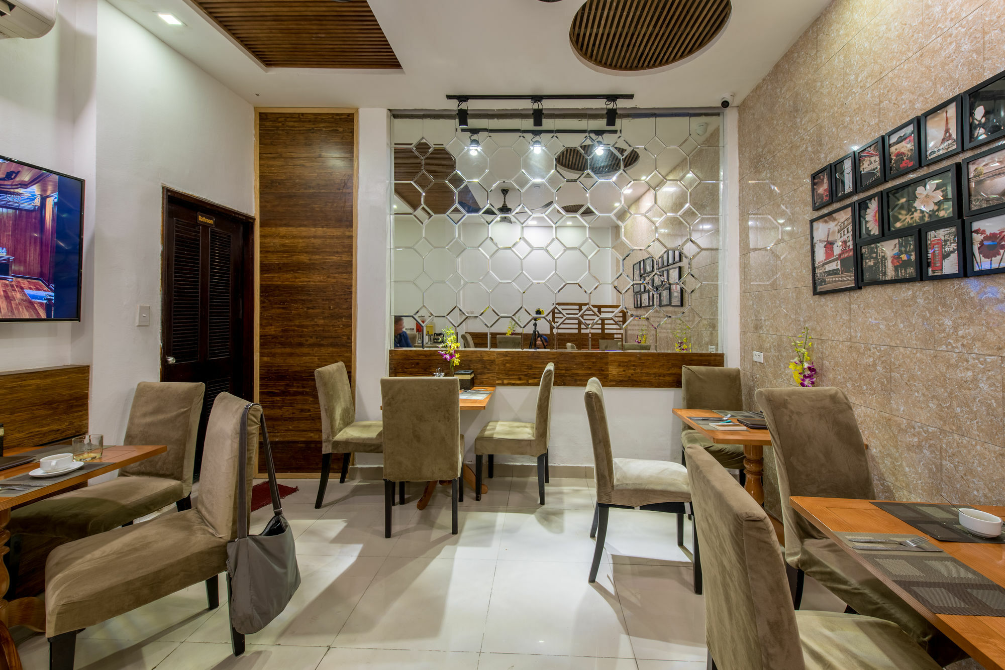Khách sạn Boutique Winter 3*