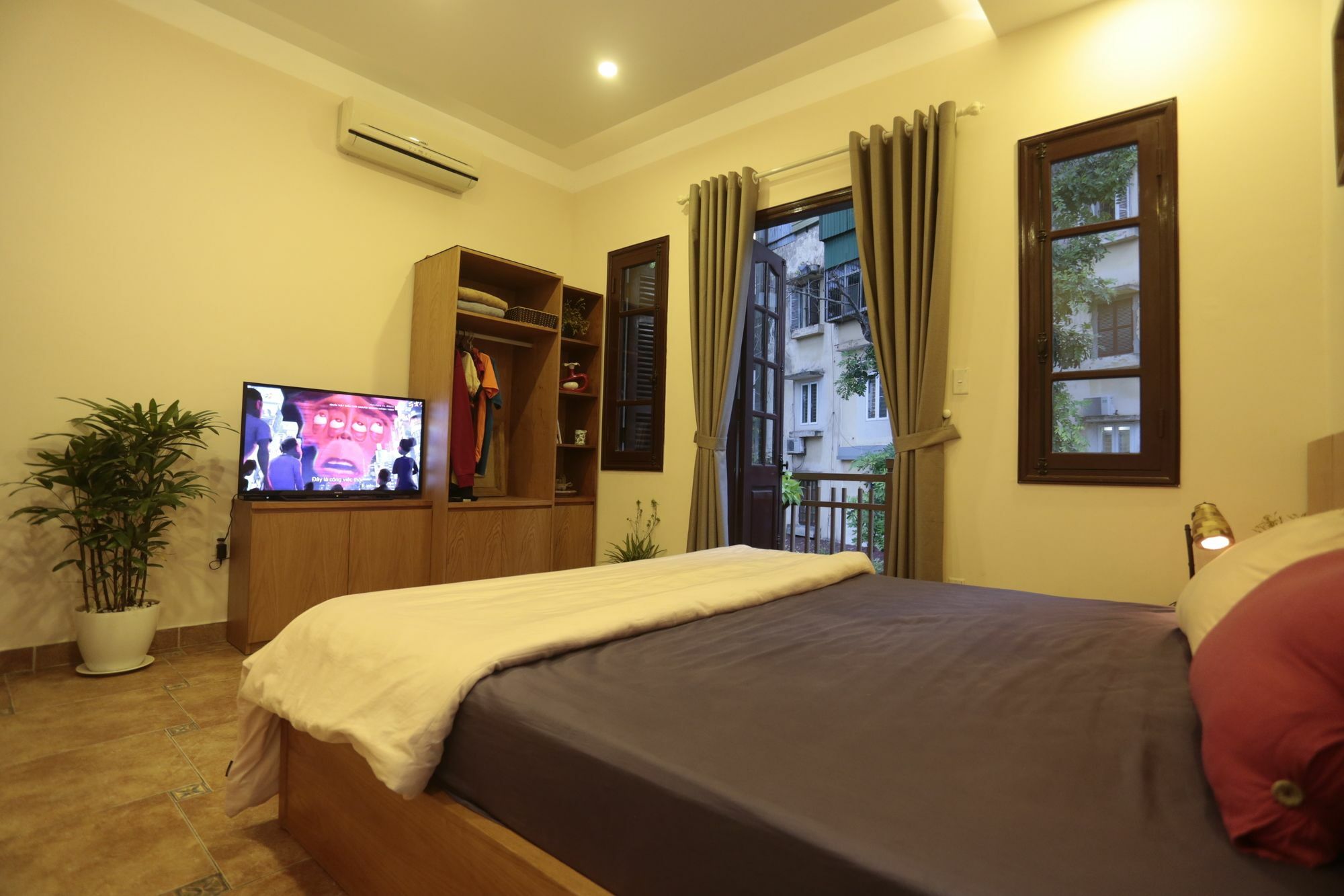 Balcony Homestay *