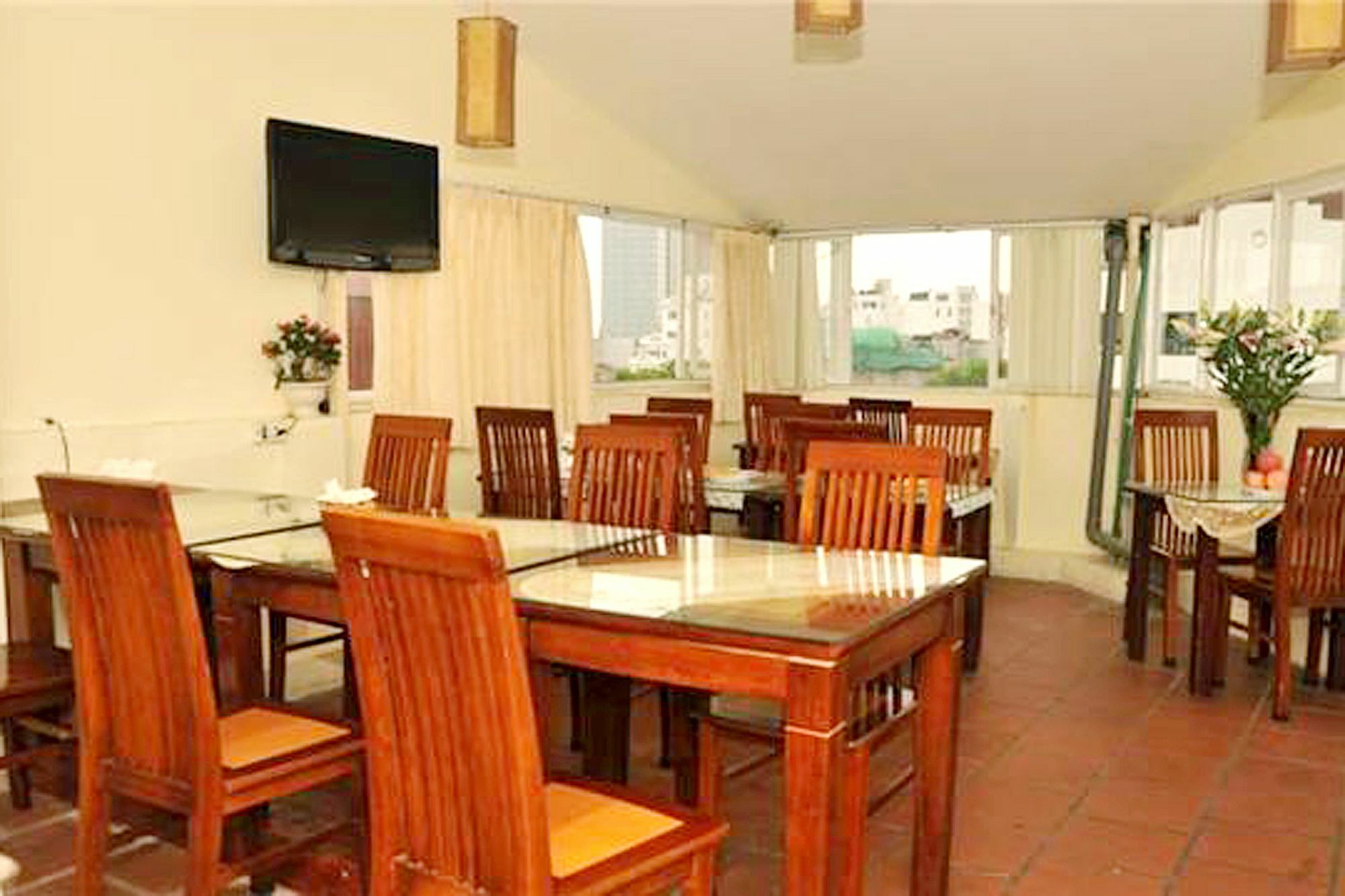 Old Decade Hotel 3*
