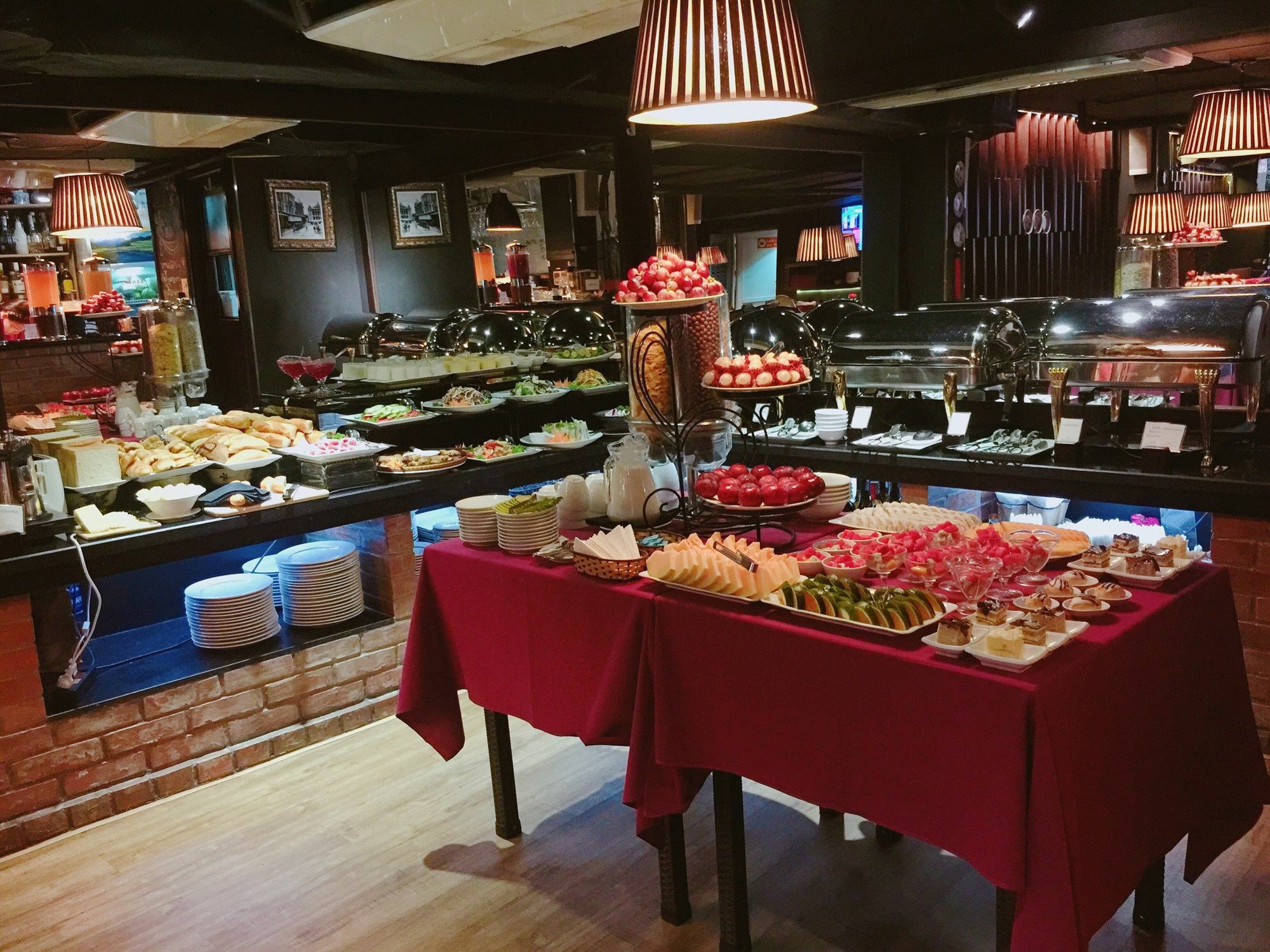 Hotel Essence Palace Hanoi
