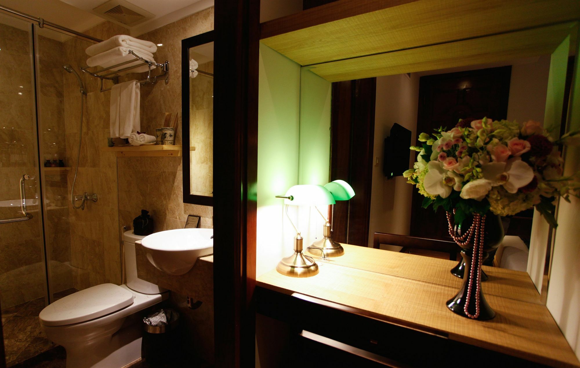 Essence Palace Hanoi
