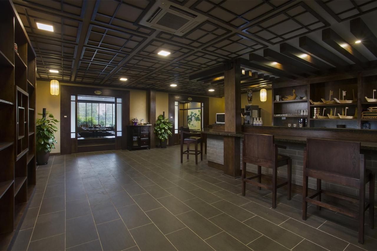 Oasis Hotel Hanoi