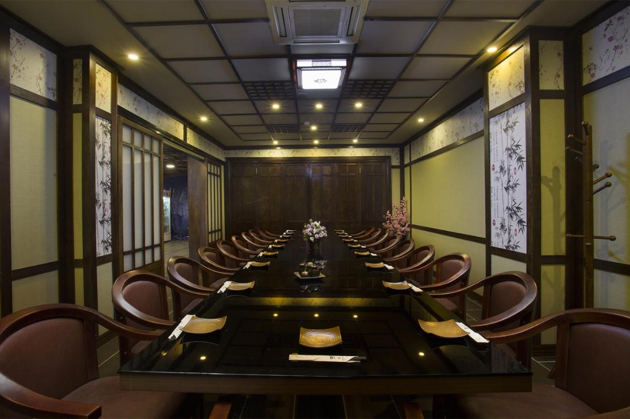 Oasis Hotel Hanoi