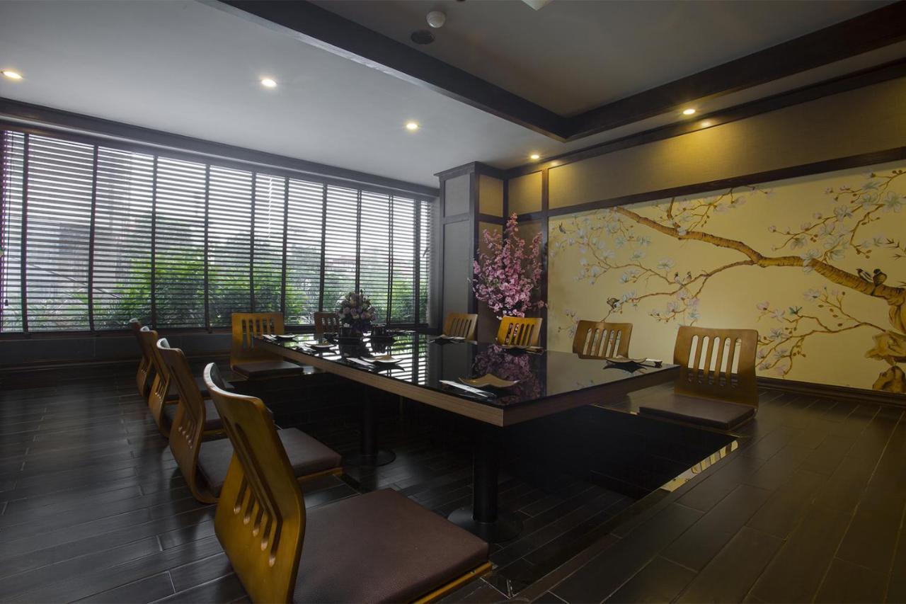 Oasis 3* Hanoi