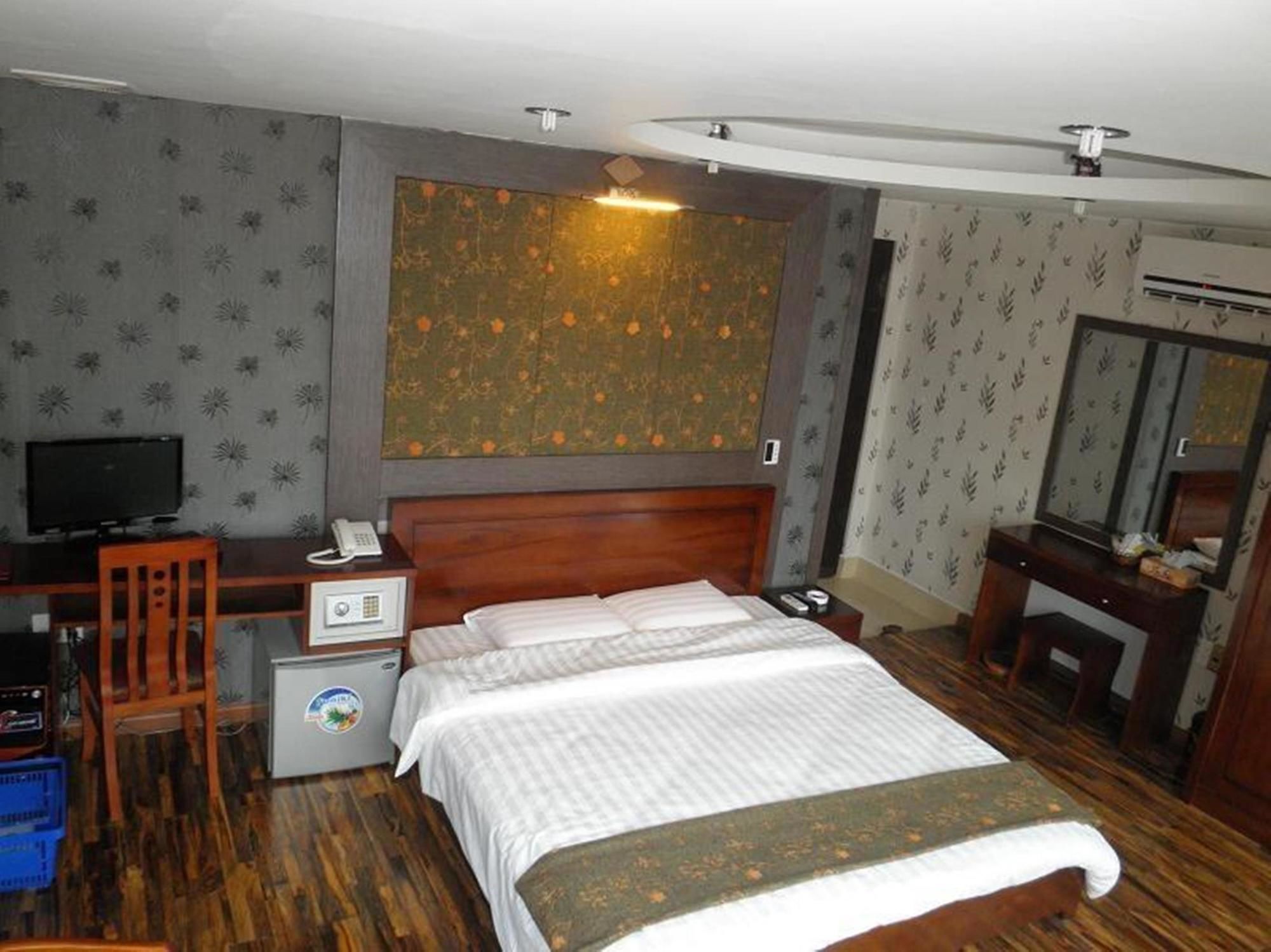 Hotel Oyo 1107 Dream Gold 1 Hanoi