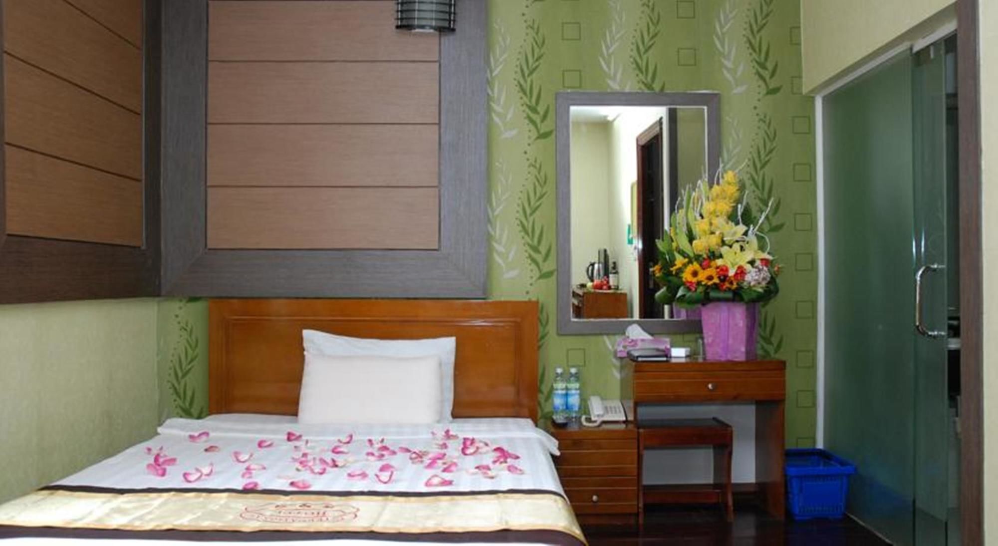 Hotel Oyo 1107 Dream Gold 1 2*