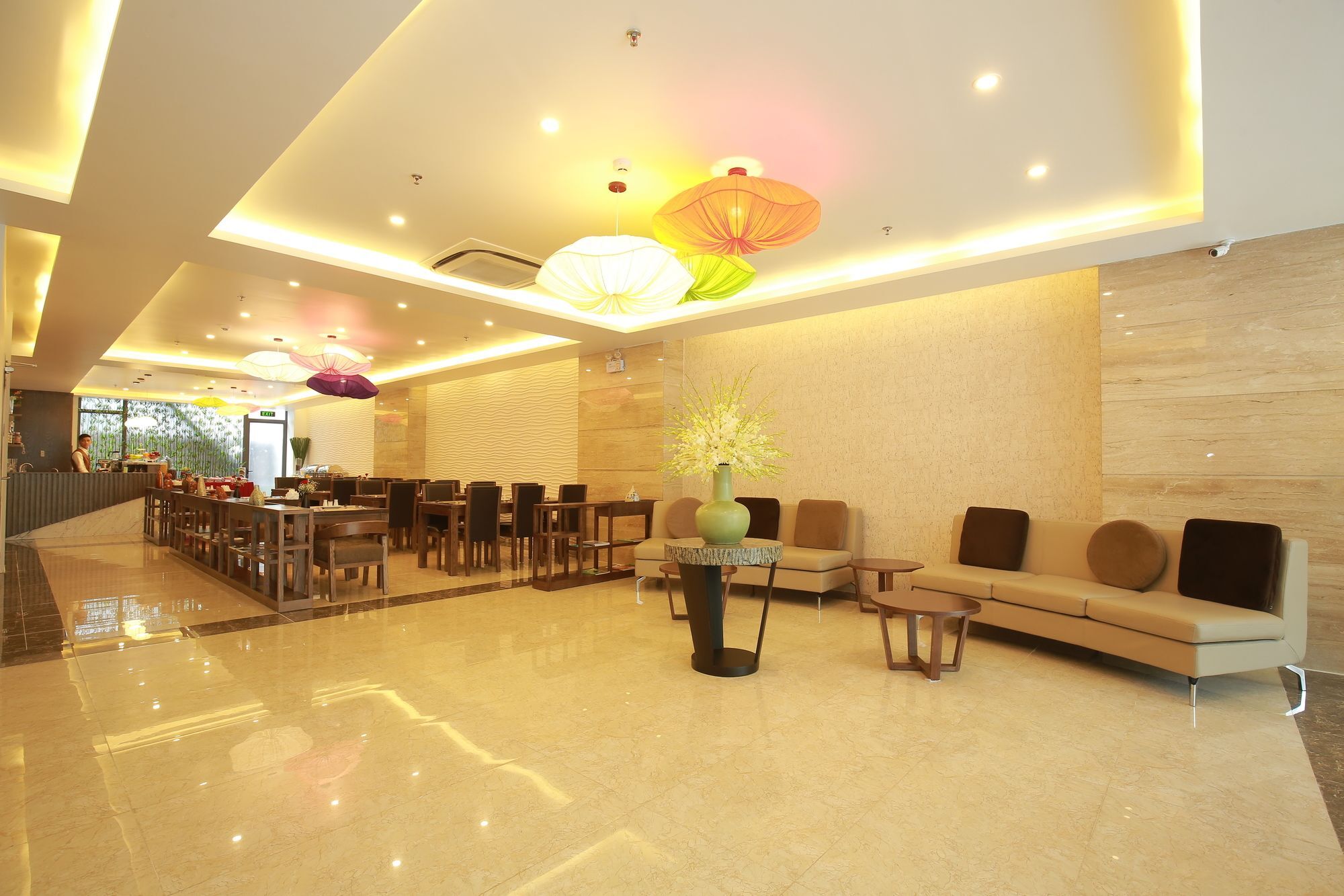 Hotel Inearth 3*
